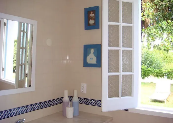 Quinta De Santa Clara Farm stay